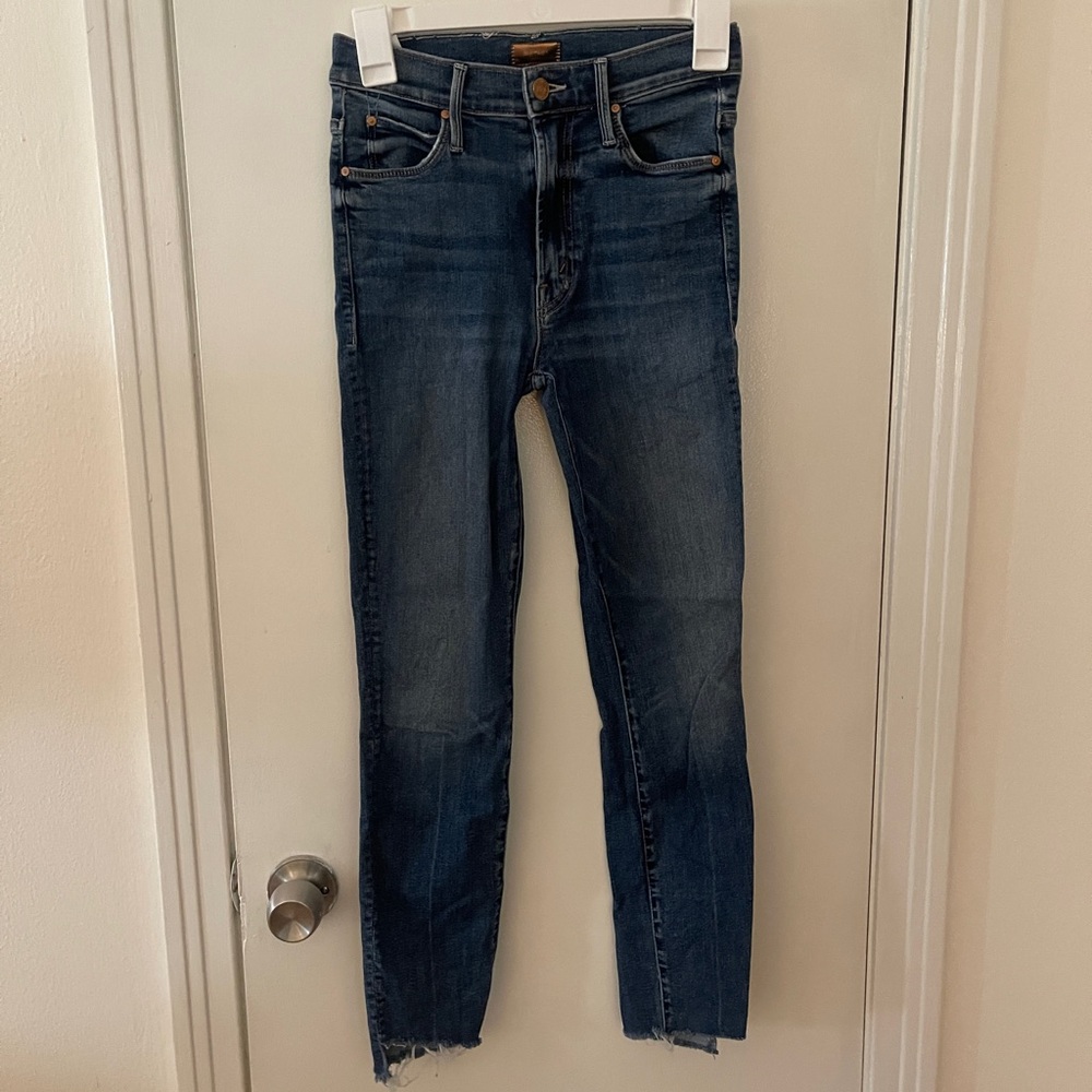 MOTHER - The Stunner Zip Ankle Step Fray Jeans